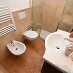 شقة A 150m Dal Duomo *